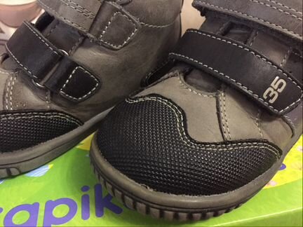 Ботинки осенние