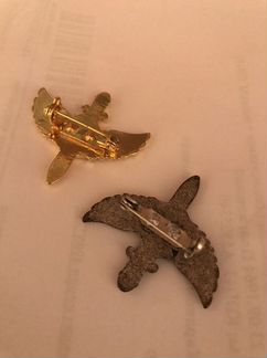 Значки - брошь Braude