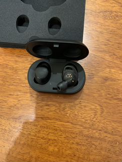 Спортивные наушники Bluetooth Samsung Gear IconX