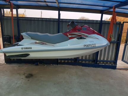 Продаю или меняю на погрущик гидрик yamaha VX700-H