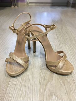 Туфли/ босоножки золотые 35р Италия