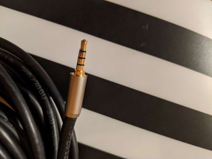 Кабель 8 метров 3,5 мм до 3 RCA