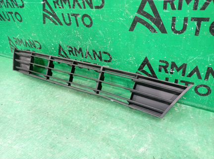 Решетка бампера передняя нижняя Bmw 5 F10 2013