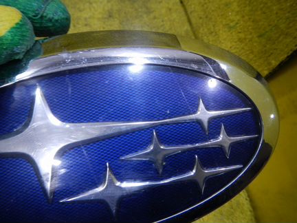 Эмблема решетки радиатора Subaru Forester SJ 12-18