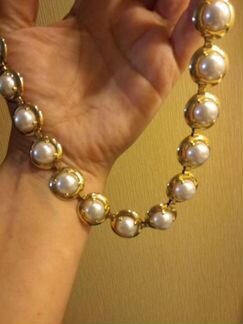 Ожерелье с позолотой в 24 карата и жемчугом