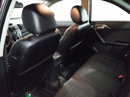 Чехлы Киа Церато 2. Авточехлы из экокожи