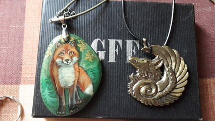Кулоны с лисой