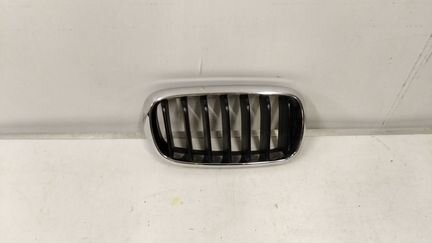 Решетка радиатора правая BMW X5 F15 X6 F16