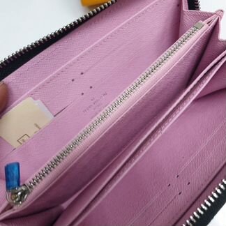 Кошелёк Louis Vuitton