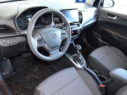 Hyundai Solaris 1.6 AT, 2020