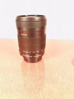 Canon EF-S 18-135mm f/3.5-5.6 IS