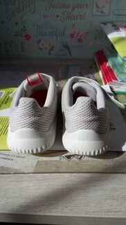 Кроссовки Adidas, 19,5 по стельке