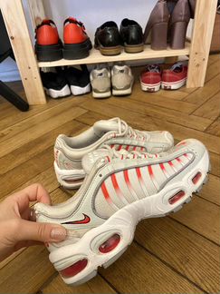 Nike tailwind