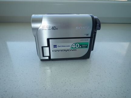 Видеокамера Sony DCR-HC38