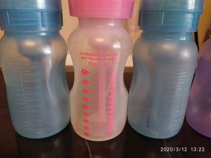 Бутылочка для кормления антиколиковая