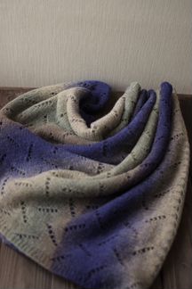 Шарф - палантин новый ручн.работы, ед.экземпляр