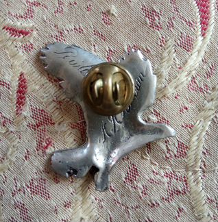 Коллекционный значок ручной работы