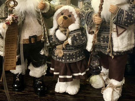 Фигурка Мишка в юбке (51 см)