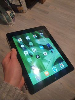 iPad (4-го поколения, Wi-Fi + Cellular, 32 гб)