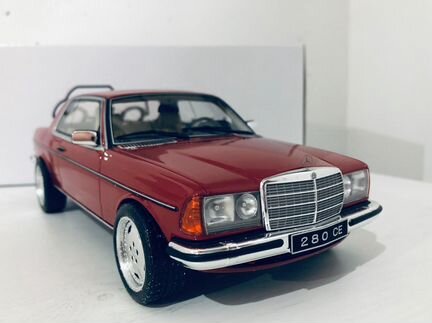 Модель автомобиля mercedes 280CE ottomodels 1/18