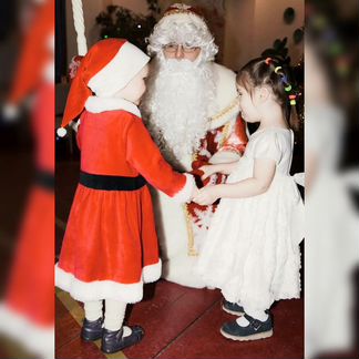 Дедушка Мороз и Снегурочка