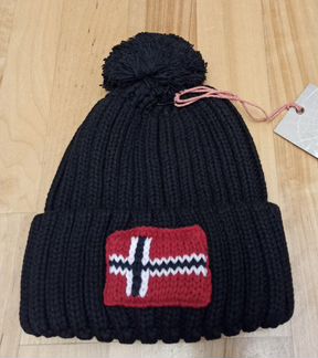 Шапка с помпоном / Napapijri / новая (темно-синяя)