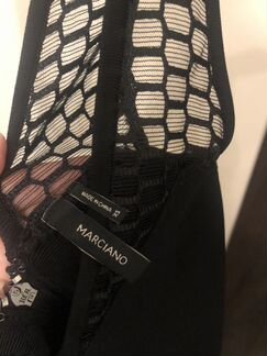 Платье marciano