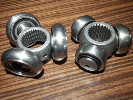 На Kia Optima пыльник шрус граната снаружи