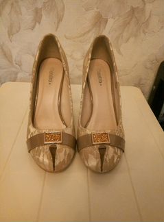 Нарядные туфли