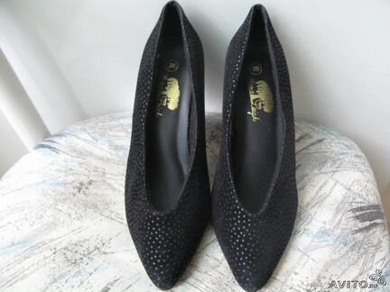 Новые туфли лодочки классика 36р-р