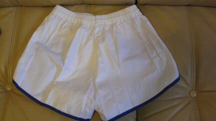 Шорты белые Дружба Китай