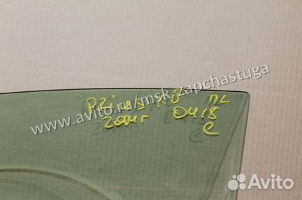 Стекло двери передней левой Toyota Prius (W20)