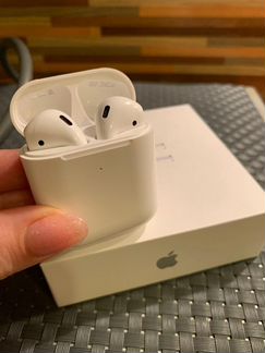 AirPods 2 (оригинал,подарок на Новый год)