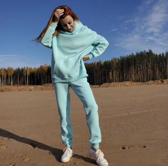 Новый костюм из футера, S
