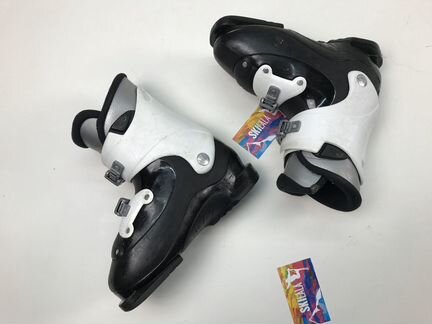 Горнолыжные ботинки детские