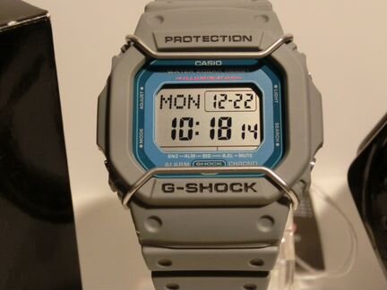 Casio DW-D5600P-8E новые