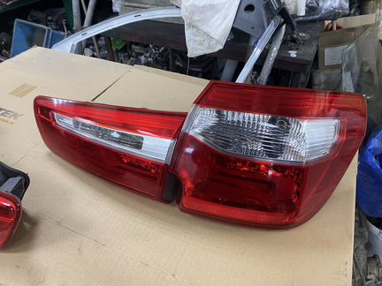 Комплект задних фонарей KIA RIO 3