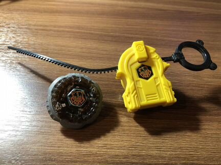 Волчки бейблейд