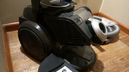 Пылесос Bosch bgs 32002/02