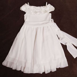 Платье нарядное на 7 лет