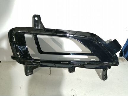 Hyundai Tucson 3 2018-2020 накладка птф правая