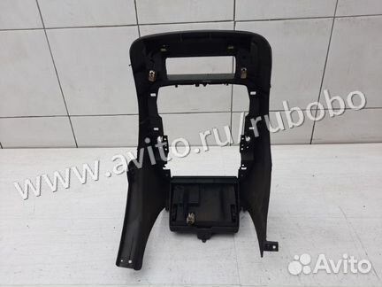Накладка торпеды Mitsubishi Carisma DA1A 4G92 2002