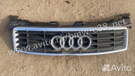 Решетка радиатора Ауди а8 д3 4е