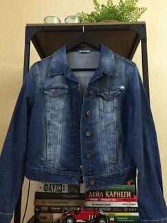 Джинсовая куртка