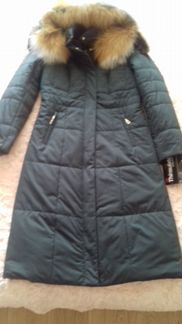 Плащ на синтепоне с натуральным мехом р. 44-46