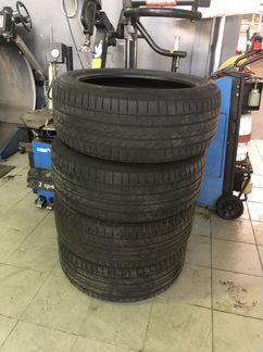 Goodyear 275/45 R21