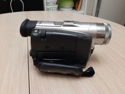 Пленочная Видеокамера Panasonic NV-DS15EN