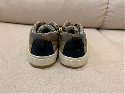Демисезонные ботинки Zara