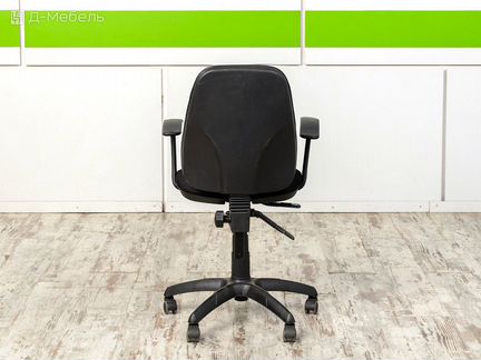 Компьютерный стул