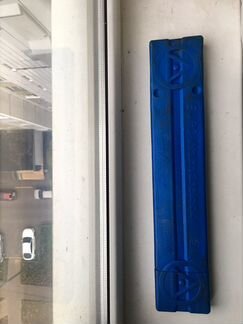 Знак аварийной остановки BMW